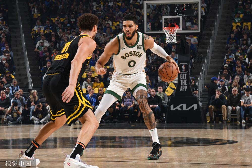 在近日的一 在近日的一