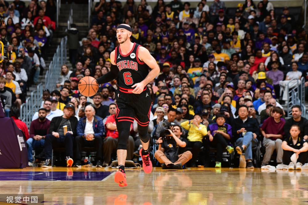 中屡创佳绩 中屡创佳绩